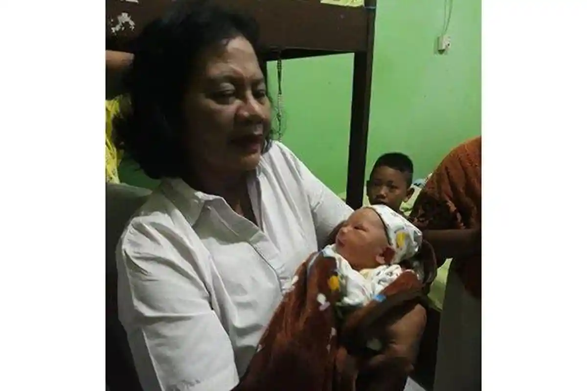 Ditemukan, Bayi di Dalam Tas Tergantung di Pagar Panti Asuhan Sidhi Asthu Bali, Begini Kondisinya