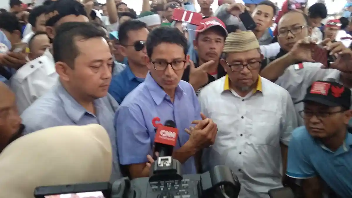 Kampanye di Cianjur Sandiaga Bicara Pertanian dan Pariwisata, Aher Ingin Pasangan 02 Raih 70 Persen