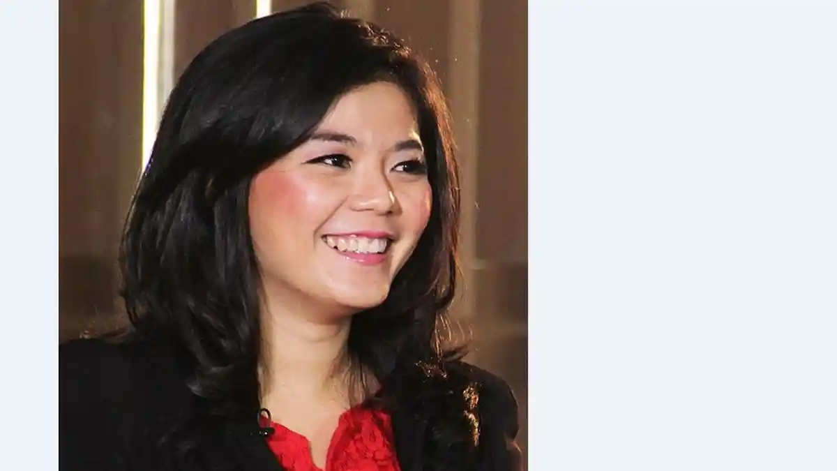Siapa Sebenarnya Merry Riana? Perempuan Cantik Masuk Daftar Survei ...