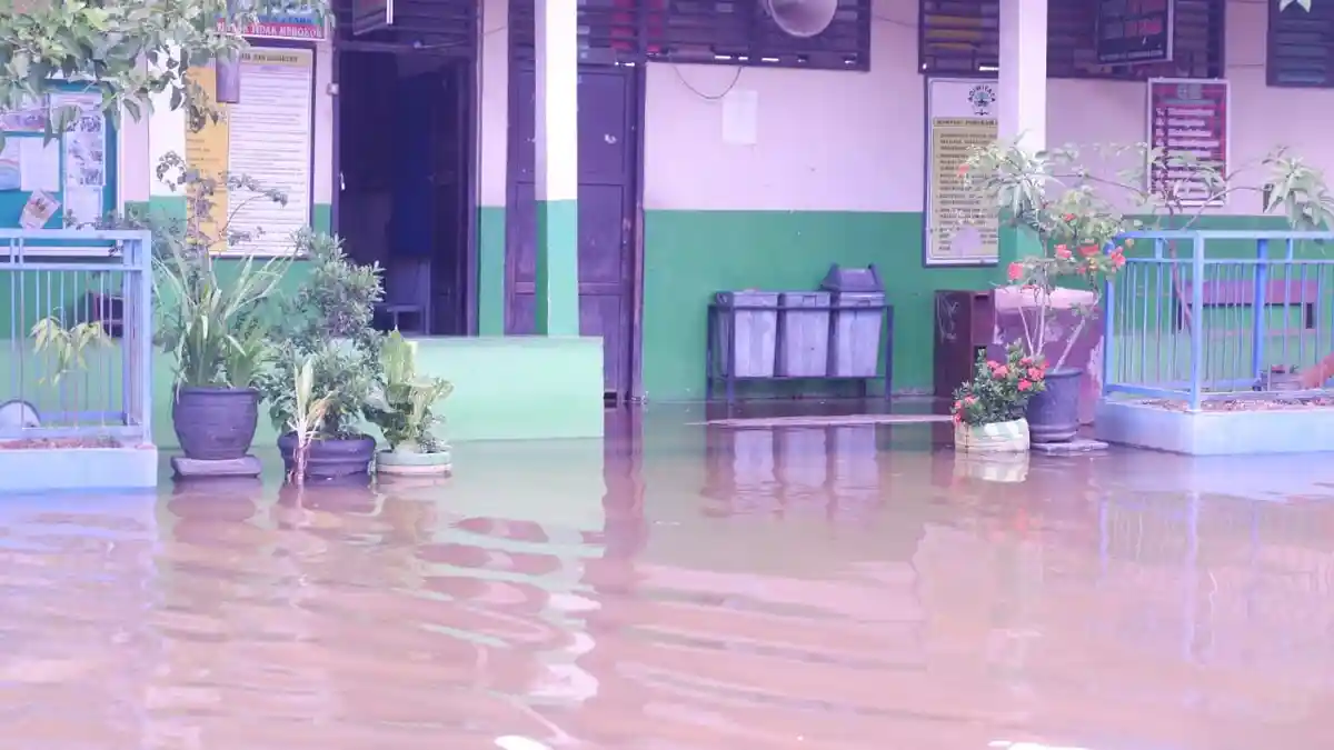 4 Sekolah  di Samarinda Terendam Air Sejak 3 Hari Terakhir, Disdikbud Belum Liburkan Sekolah