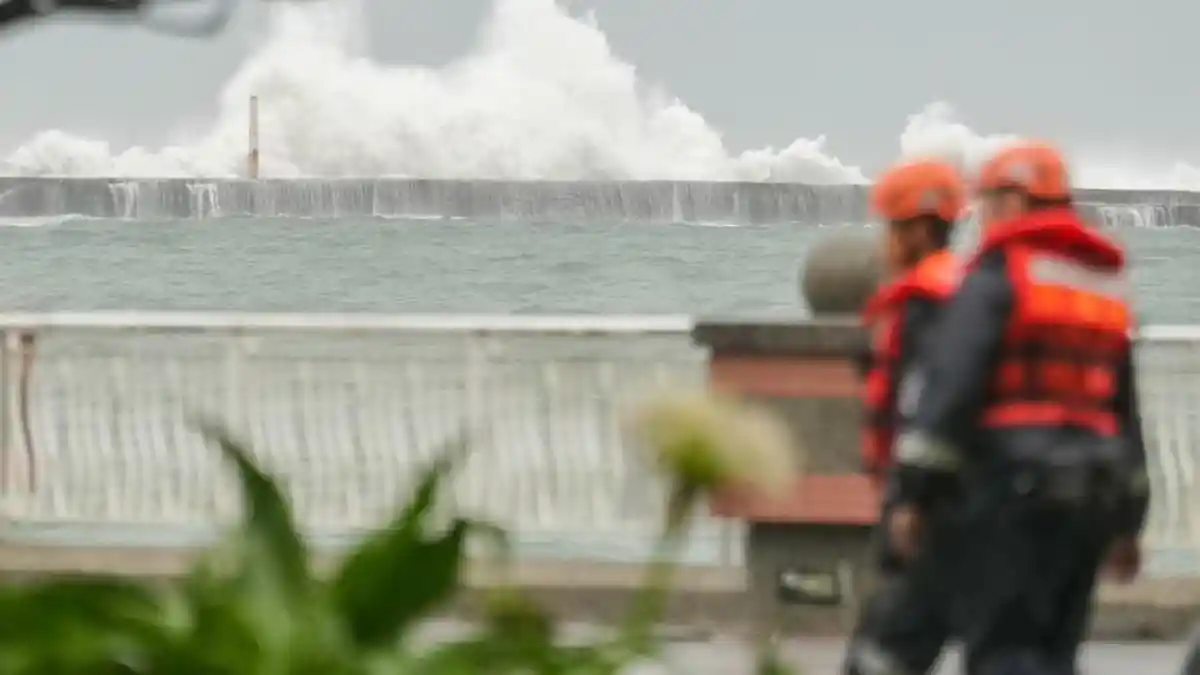 Topan Super Fung-wong Terjang Filipina: Dua Tewas, 1,4 Juta Warga Mengungsi, Ribuan Rumah Rusak