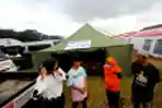 Iriska Dewayani Tinjau Pengungsi Erupsi Gunung Semeru