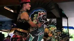 Tari-Ambarang.jpg