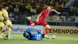 Akun-TWITTER-resmi-Persija.jpg