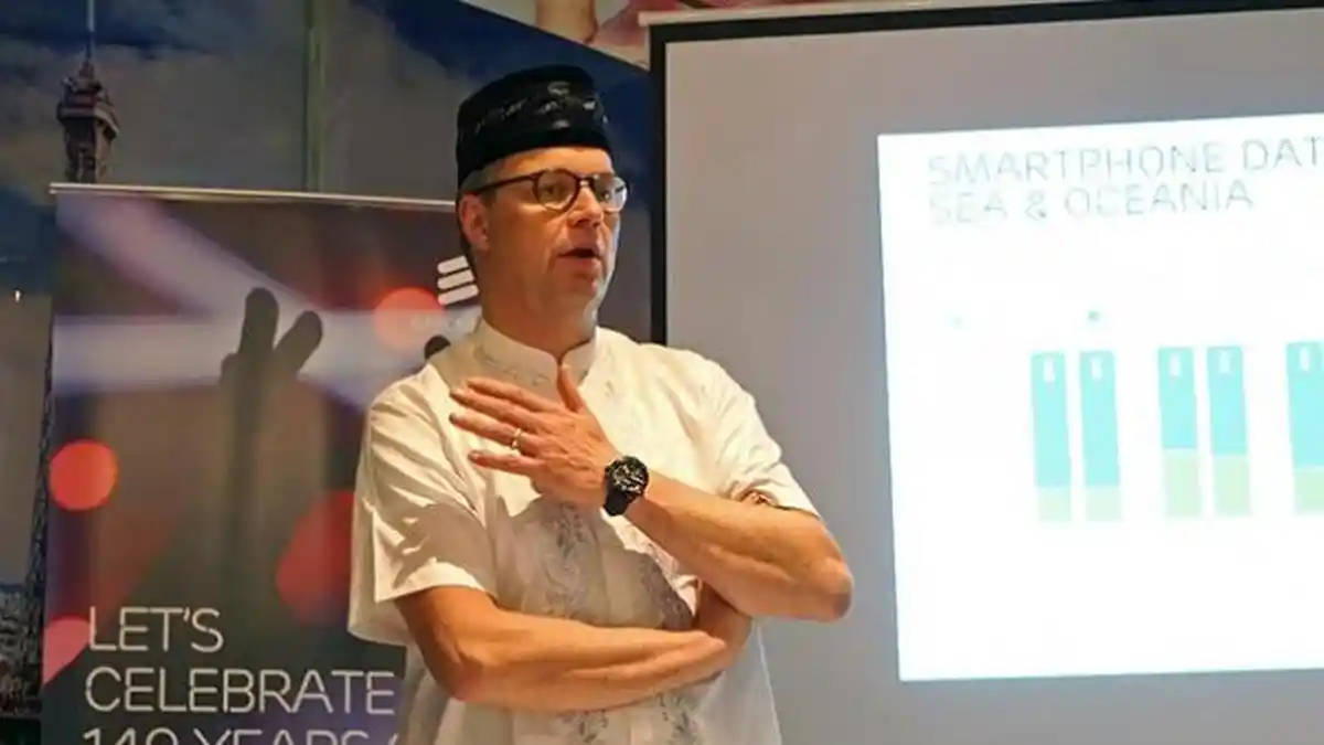 Kata Bos Erricson, Pengguna Smartphone Indonesia Doyan Nonton YouTube dan BBM Paling Disukai