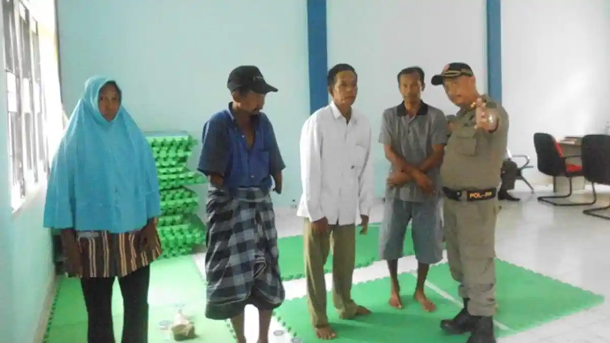 Pengemis Asal Jawa Timur Kantongi Uang Rp 8 Juta Hasil Mengemis