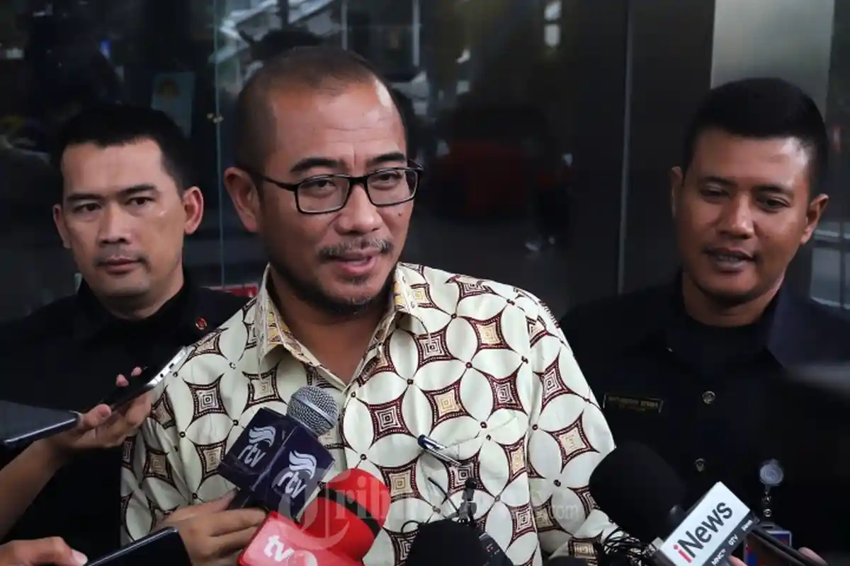 Komisioner KPU Hasyim Asyari Diperiksa KPK, Dicecar 14 Pertanyaan. Antara Lain Soal Mekanisme PAW