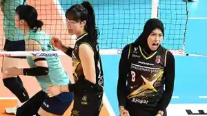 Megawati-Hangestri-bersama-Jung-Ho-young.jpg