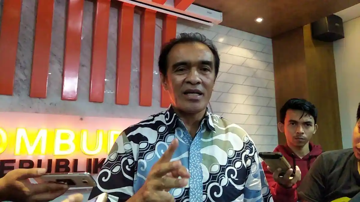 Komisioner Ombudsman Minta Buruh Kasar Asing Dideportasi Sekarang Juga