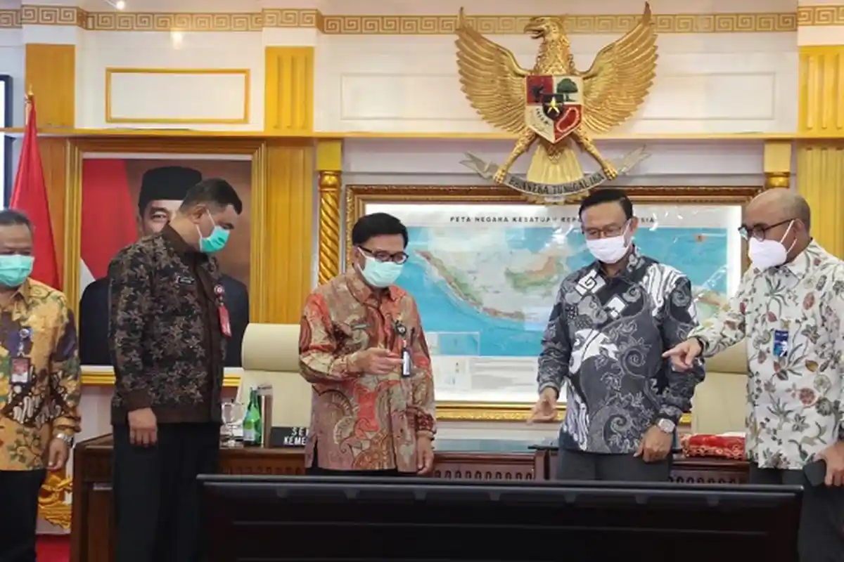 Sekjen Kemendagri: Pembayaran Gaji Pegawai Non-PNS Akan Dilakukan Melalui Mandiri Payroll Package