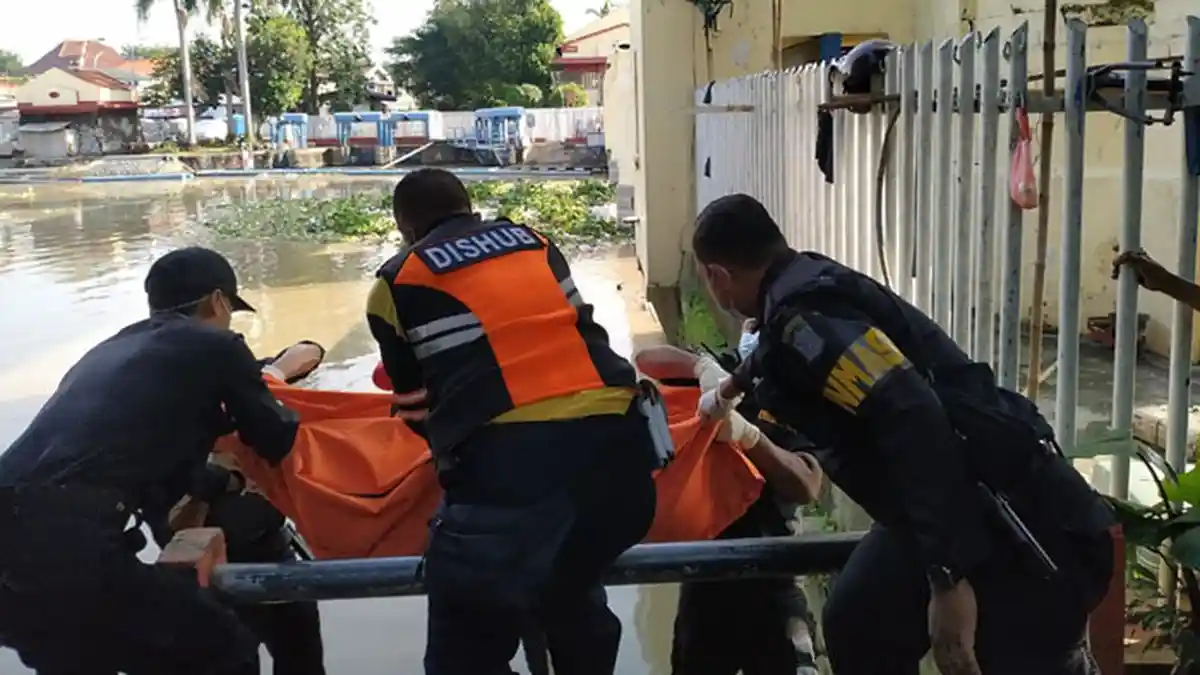 Mayat Mengapung di Sungai Jagir, Diduga Pelaku Jambret yang Nekat Terjun Usai Dikejar Warga