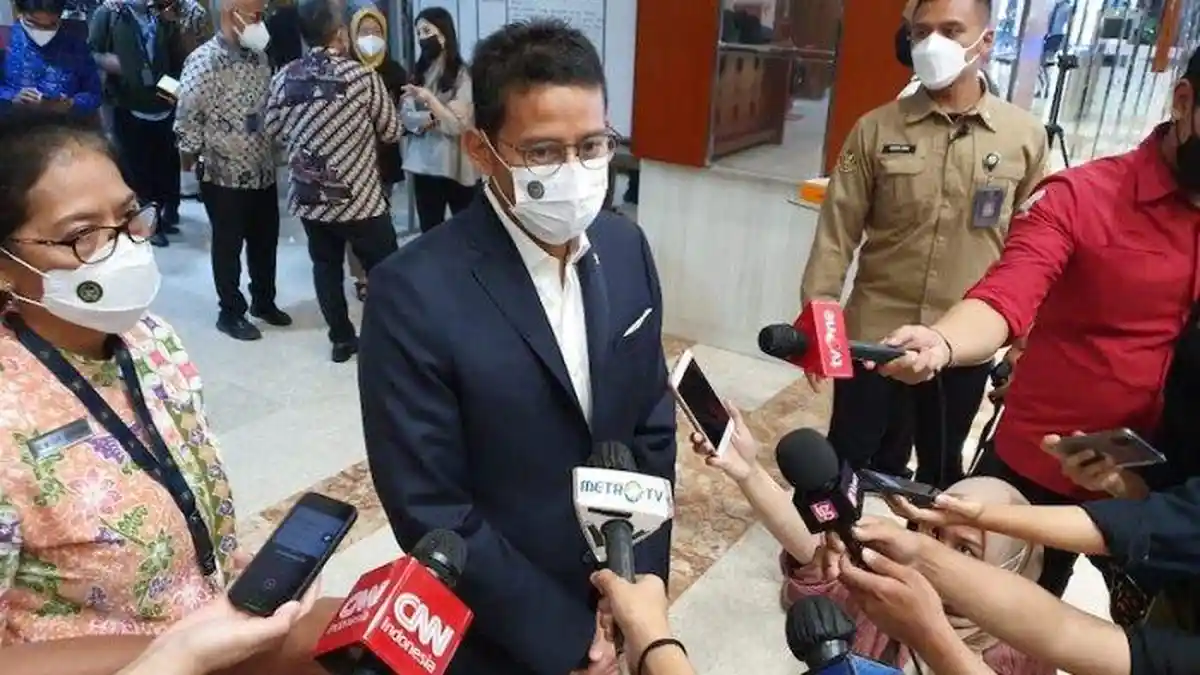 Berada di 4 Besar Survei Capres, Sandiaga Uno Pilih Jeda untuk Dunia Politik, Ini Tujuannya!