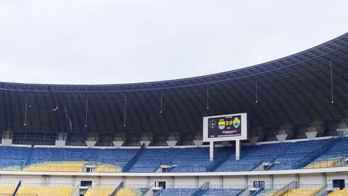 LAGA Uji Coba, Babak Pertama Persib Bandung Unggul 2-0 Atas PSKC Cimahi