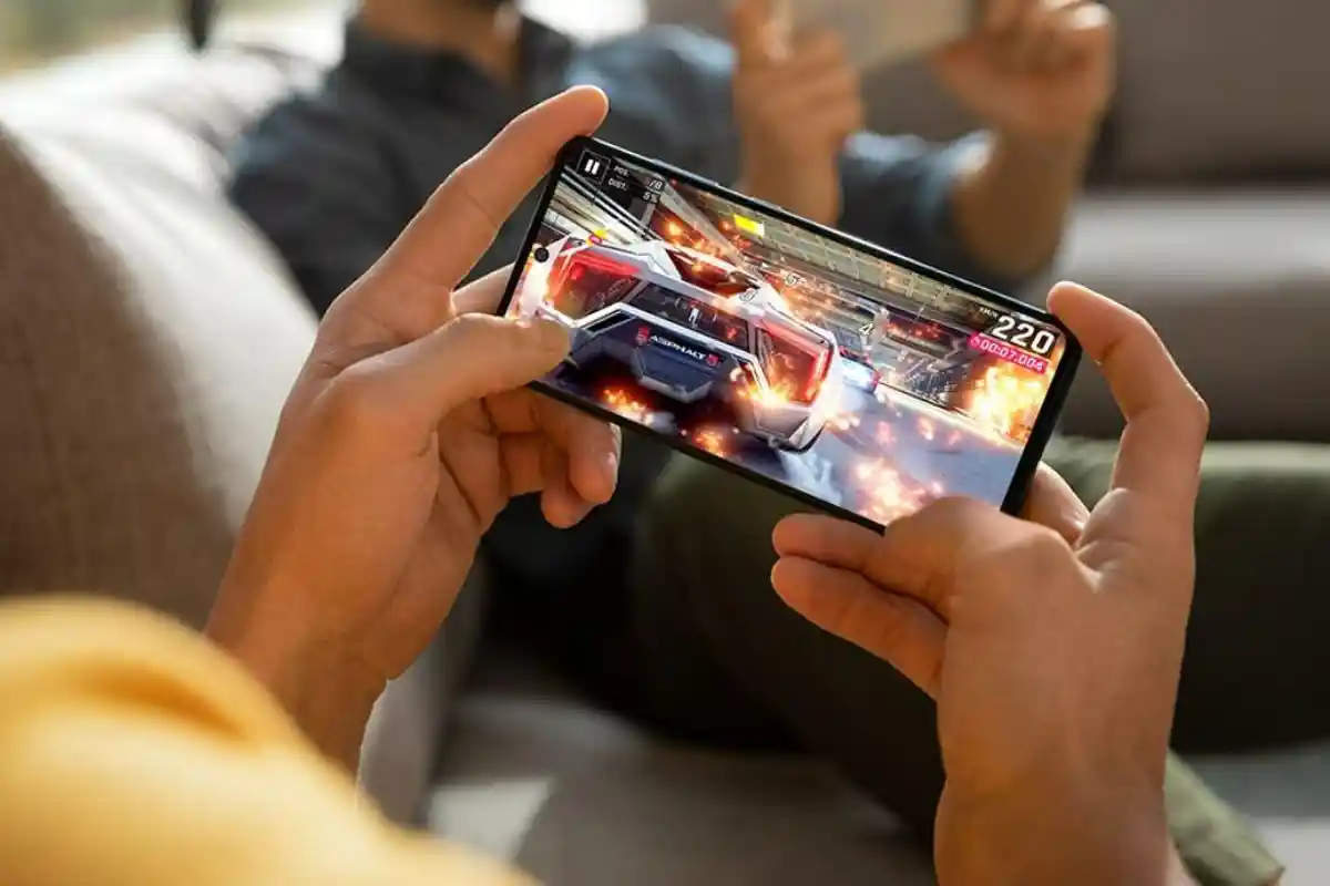 HP Gaming Samsung Galaxy S24 FE Mendukung Konten Streaming Para Gamers ...