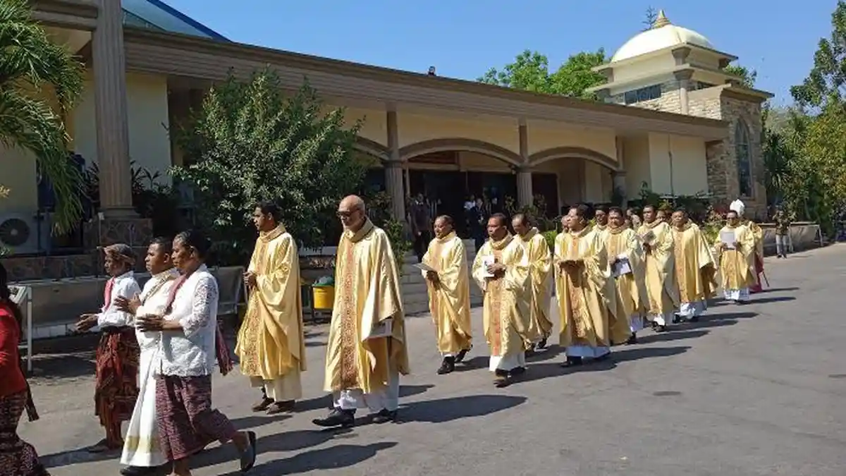 Kalender Liturgi Katolik Hari Ini Sabtu 28 Oktober 2023 Peringatan St. Simon dan Yudas