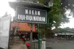 makam-raja-mataram-kotagede_20171121_225546.jpg