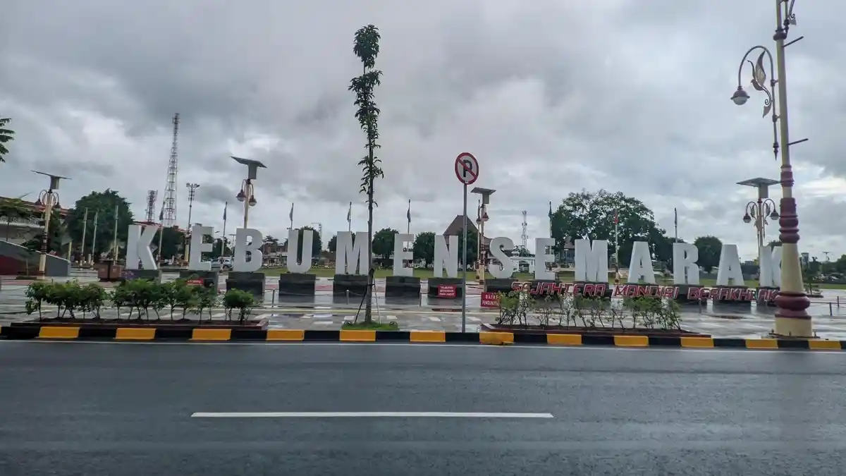 Kebumen Diguyur Hujan! Info Prakiraan Cuaca Hari Ini, 15 Februari 2025