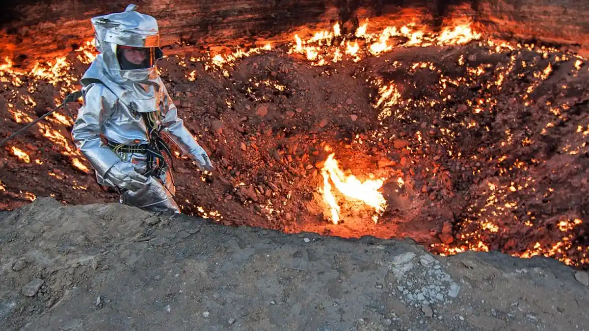 Ini Dia Manusia Pertama yang Masuk ke 'Pintu Neraka' di Turkmenistan