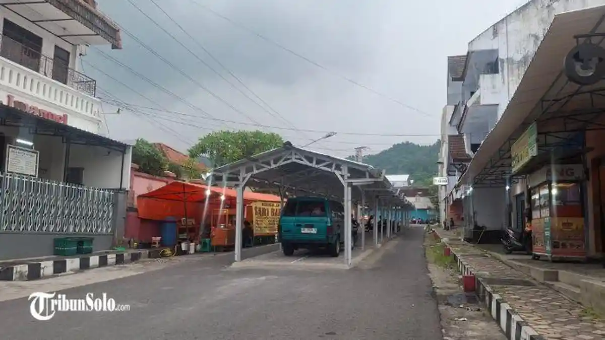Pembangunan Pasar Darurat Wonogiri Molor dari Target, Pedagang Belum Bisa Tempati Penuh