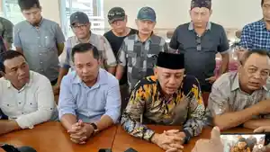 jateng/Konferensi-Pers-Dedy-Yon-Supriyono-dan-Faruq-Ibnul-Haqi.jpg