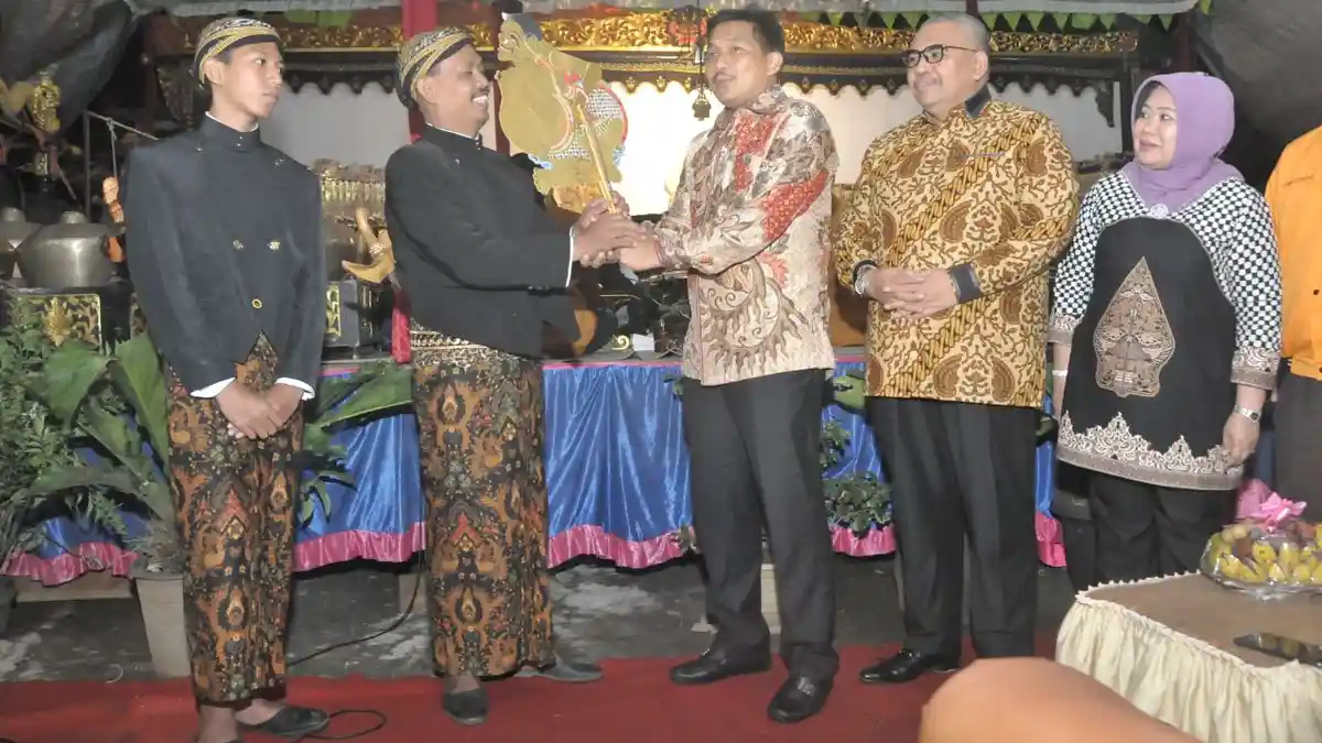 Pagelaran Wayang Kulit Empat Pilar di Desa Bantengan Boyolali