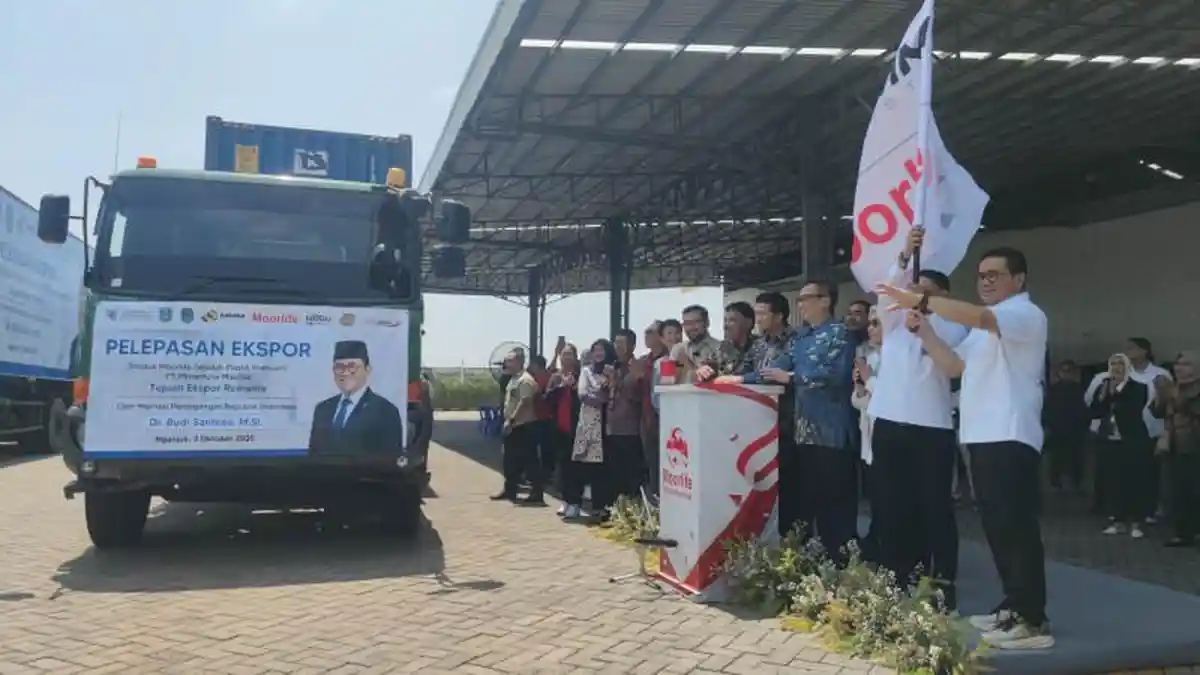 Mendag Lepas Ekspor Produk Peralatan Rumah Tangga Asal Nganjuk, Nilai Rp 6,7 Miliar