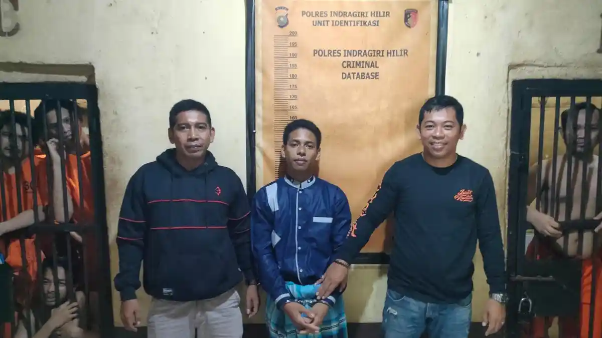 Pria di Inhil Bacok Istri dengan Parang Hingga Tewas
