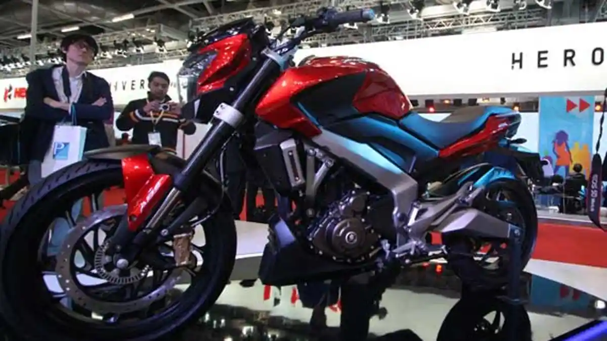 Ternyata Mesin Bajaj Pulsar CS400 Cuma Satu Silinder