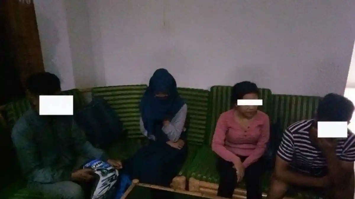 Mahasiswi dan Siswa SMA Mesum Terjaring Razia di Penginapan