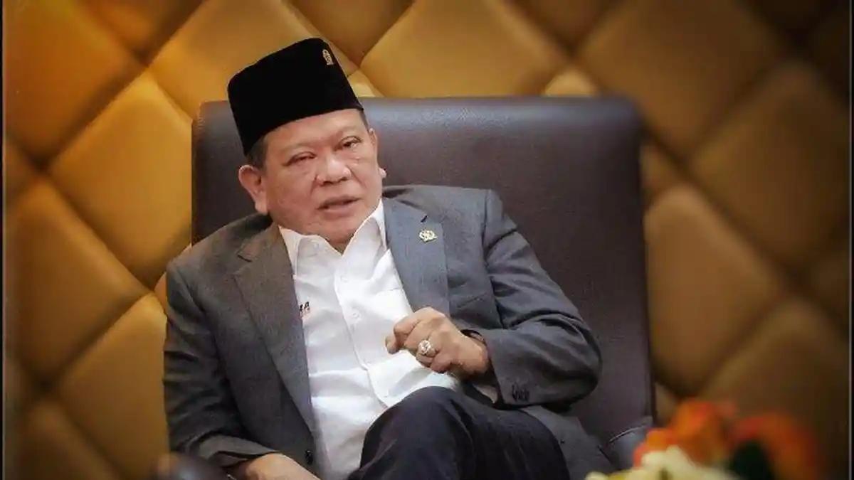 Pemerintah Diminta Pelakukan Guru Honorer Lebih Baik & Etis, Ketua DPD RI : Hak Harus Diberikan Sama