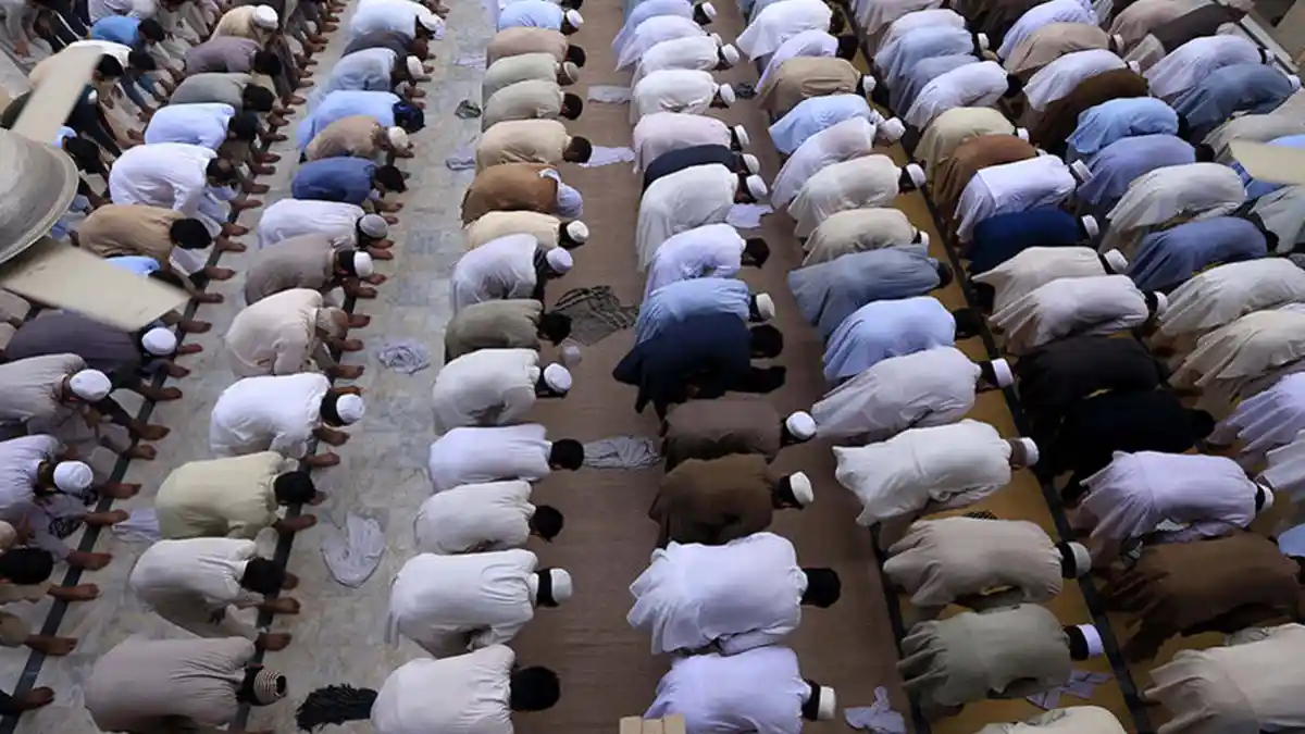 Bacaan Niat Sholat Subuh dan Doa Qunut Shalat Subuh, Cek Jadwal Solat Subuh di Sini!