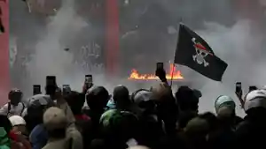 Demo-ojol-di-Mako-Brimob.jpg