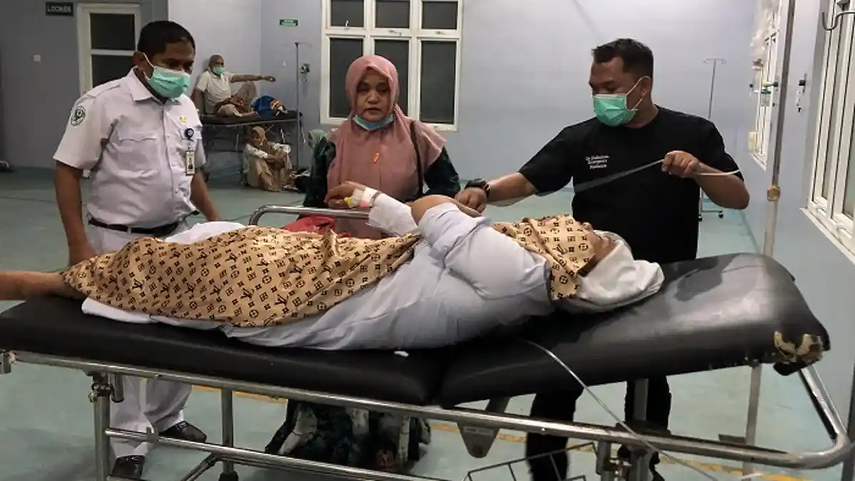 Lima Nakes 'Tumbang' Usai Divaksin Covid-19, Empat Sembuh, 1 Orang Masih Dirawat di RSU Cut Meutia