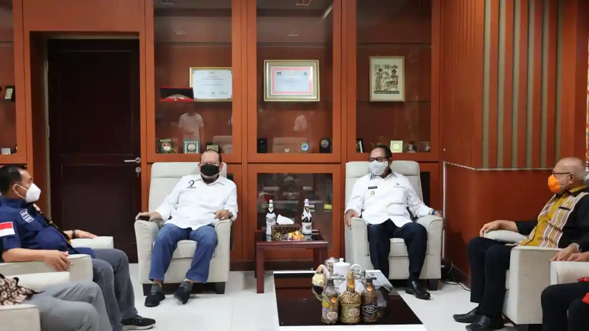 Ketua DPD RI Berharap Bantuan Pompa Bisa Atasi Masalah Air Bersih di NTT