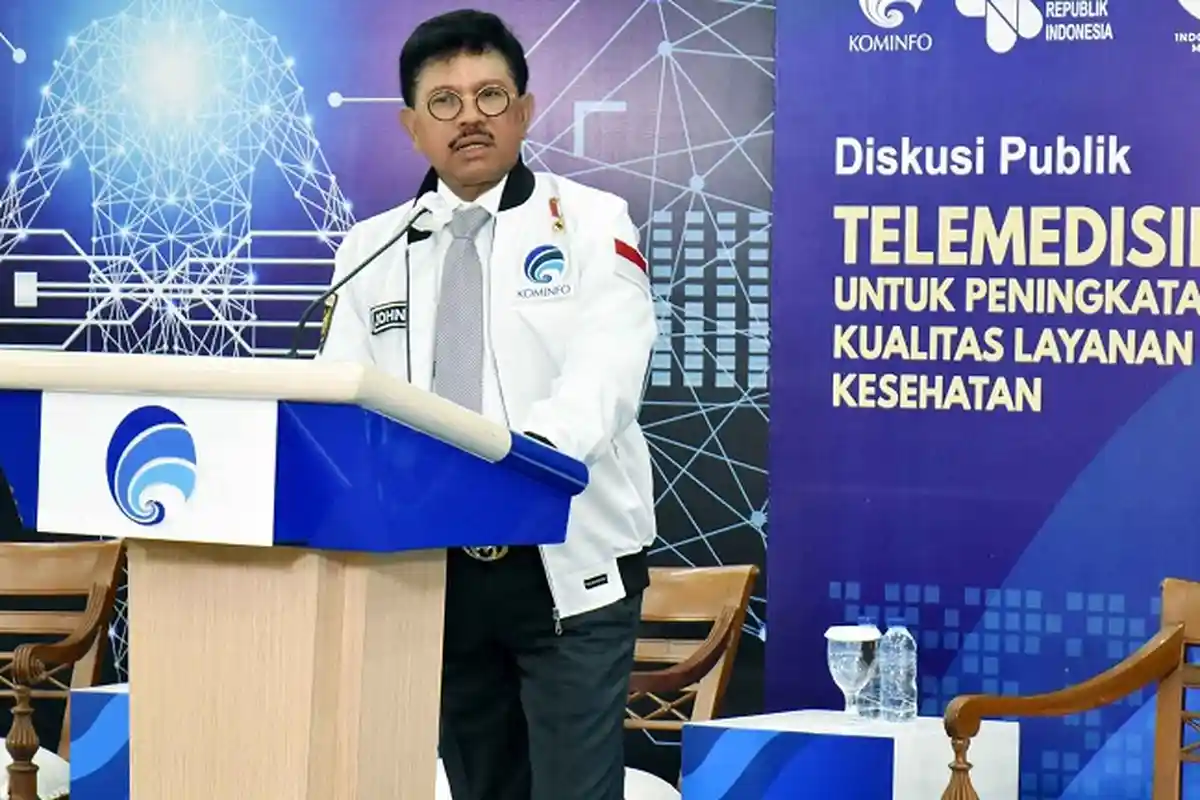 Menkominfo: Vaksin dan Masker Paket Hidup Sehat Berdampingan dengan Covid-19