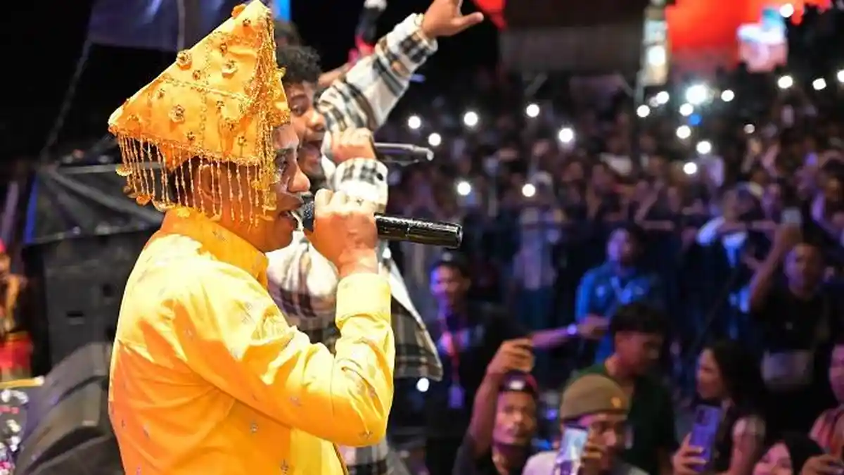 Buka Festival Teluk Tomini, Gubernur Sulteng Usulkan Pembukaan Jalur Pelayaran Pelawa–Togean