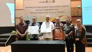 MoU-Hibah-Lahan-Bulog.jpg