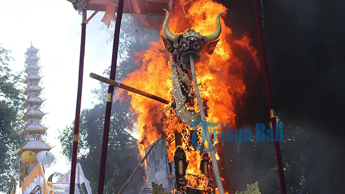 Sulinggih Lebar, Berikut Prosesi Pelebonnya dalam Masyarakat Hindu Bali