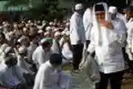 Gubenur Riau Sholat Ied di LP Cipinang 