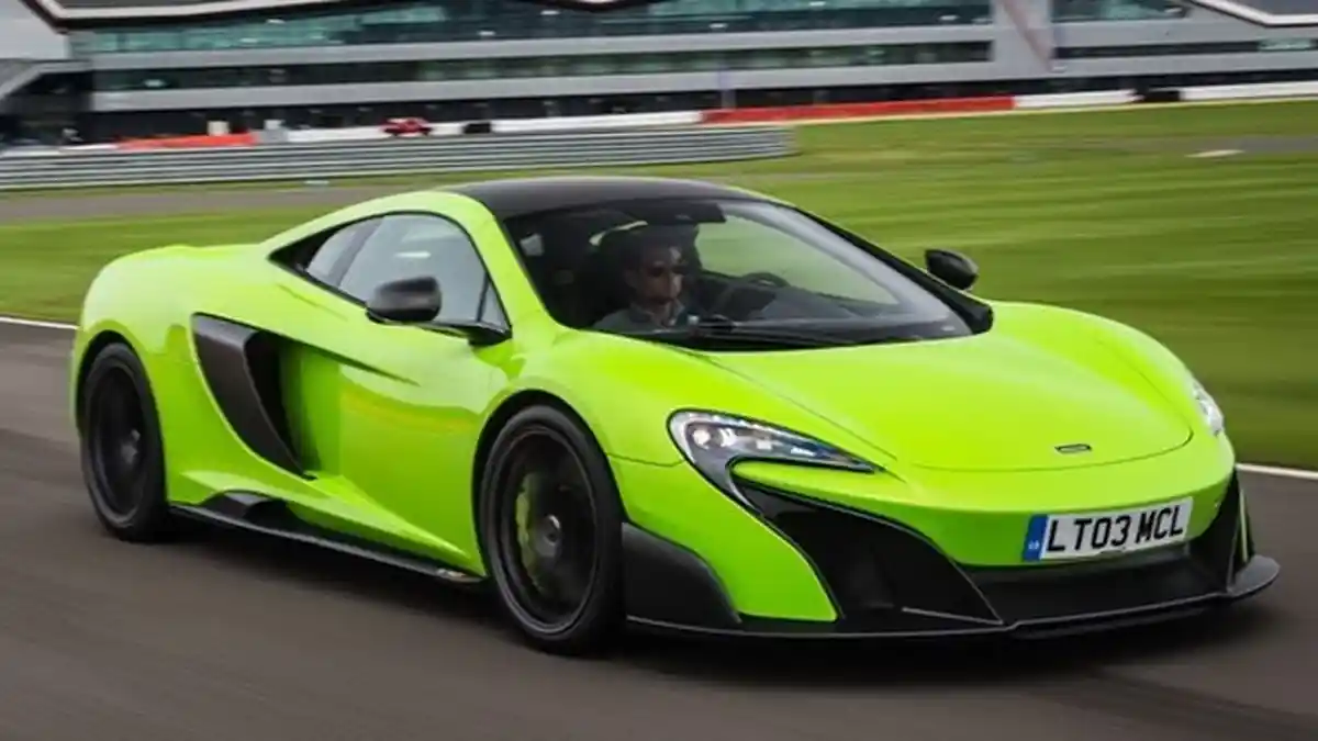 McLarena 675LT Harga Rp 5,4 Miliar Langsung Ludes