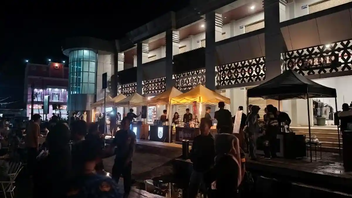 Wali Kota Gorontalo Adhan Dambea Minta Pelaku UMKM Laporkan Pungli di Pasar Sentral 