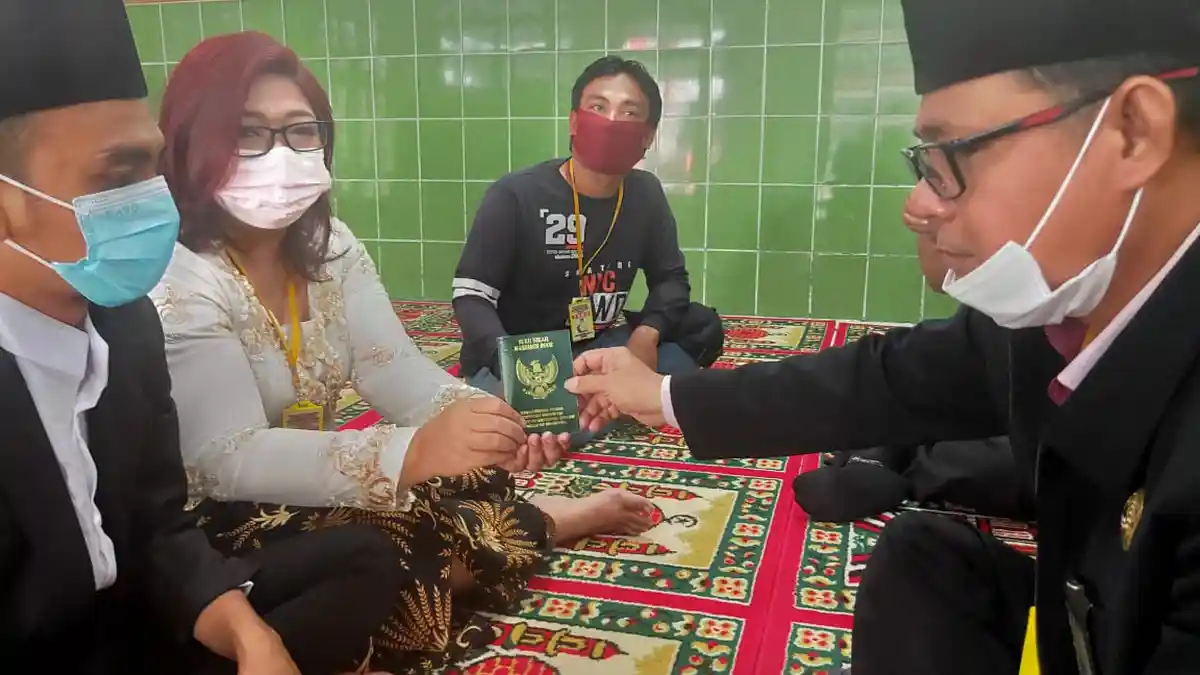 Akad Nikah di Lapas Purwakarta, Napi Kasus Narkoba Lewatkan Malam Pertama dengan Bersabar