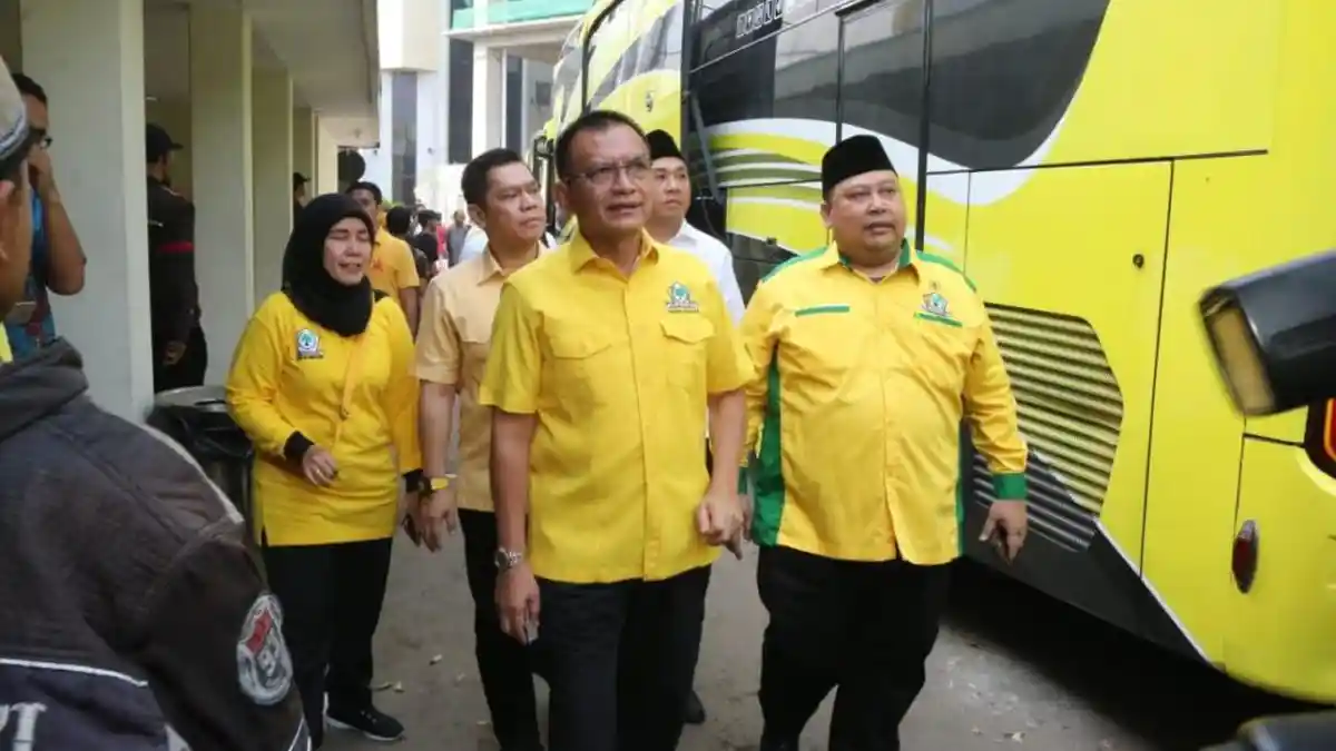 Andi Budi Berangkatkan Ribuan Peserta Mudik Gratis Bersama Partai Golkar
