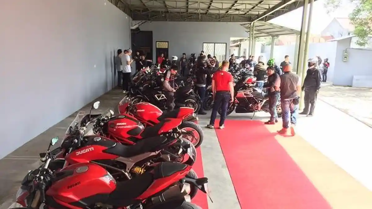 Daftar Harga 12 Moge Ducati yang Dilelang Murah di Ciputat