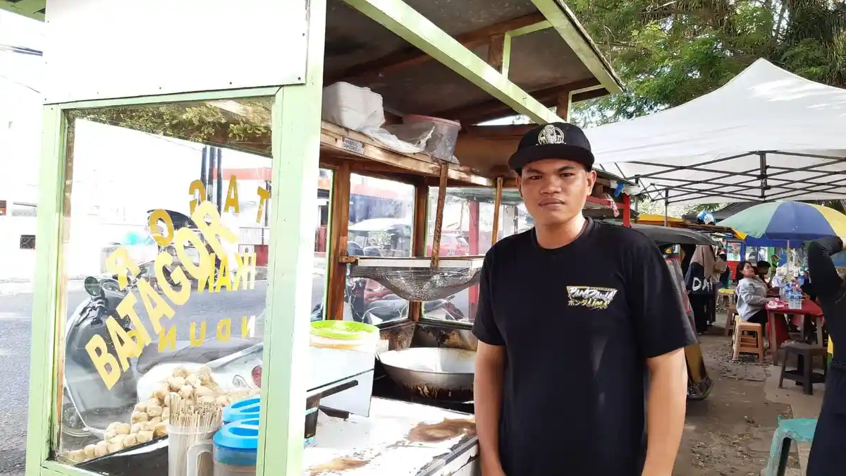 Perantau Tegal Jual Batagor di Gorontalo, Cita-citanya Kerja di Jepang atau Korea