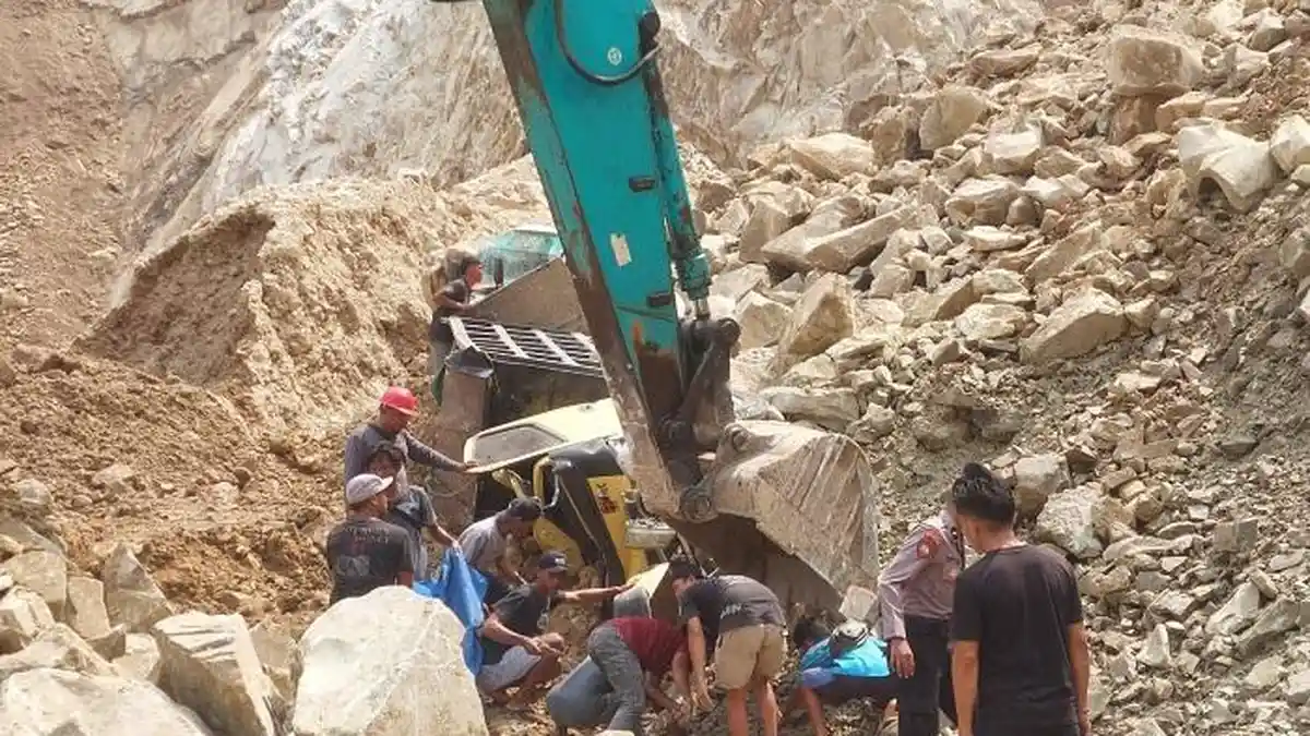 Korban Tewas Akibat Longsor di Gunung Kuda Cirebon  Bertambah Jadi 9 Orang, Berikut Daftarnya