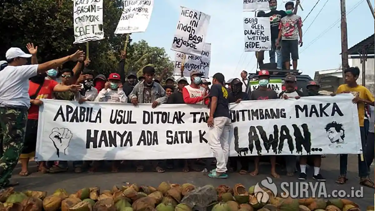 Demo Protes Limbah Cair di Pasuruan Masih Berlangsung, Warga Sindir Pemerintah dan Pengusaha