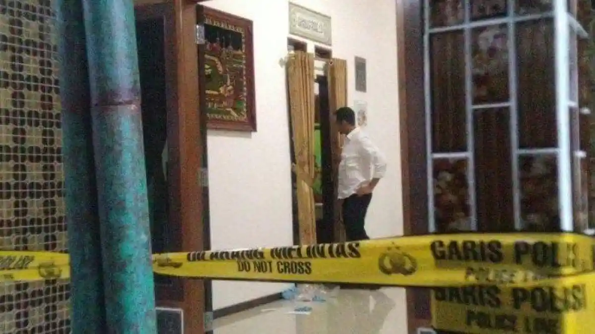 Sosok Pasutri di Kudus Tewas Dalam Rumah, Sempat Diantarkan Makanan oleh Cucu, Pintu Terkunci