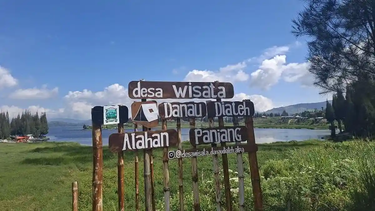 Danau Diateh Solok Rebut 10 Besar Nominasi API Awards 2025! Kategori Destinasi Baru