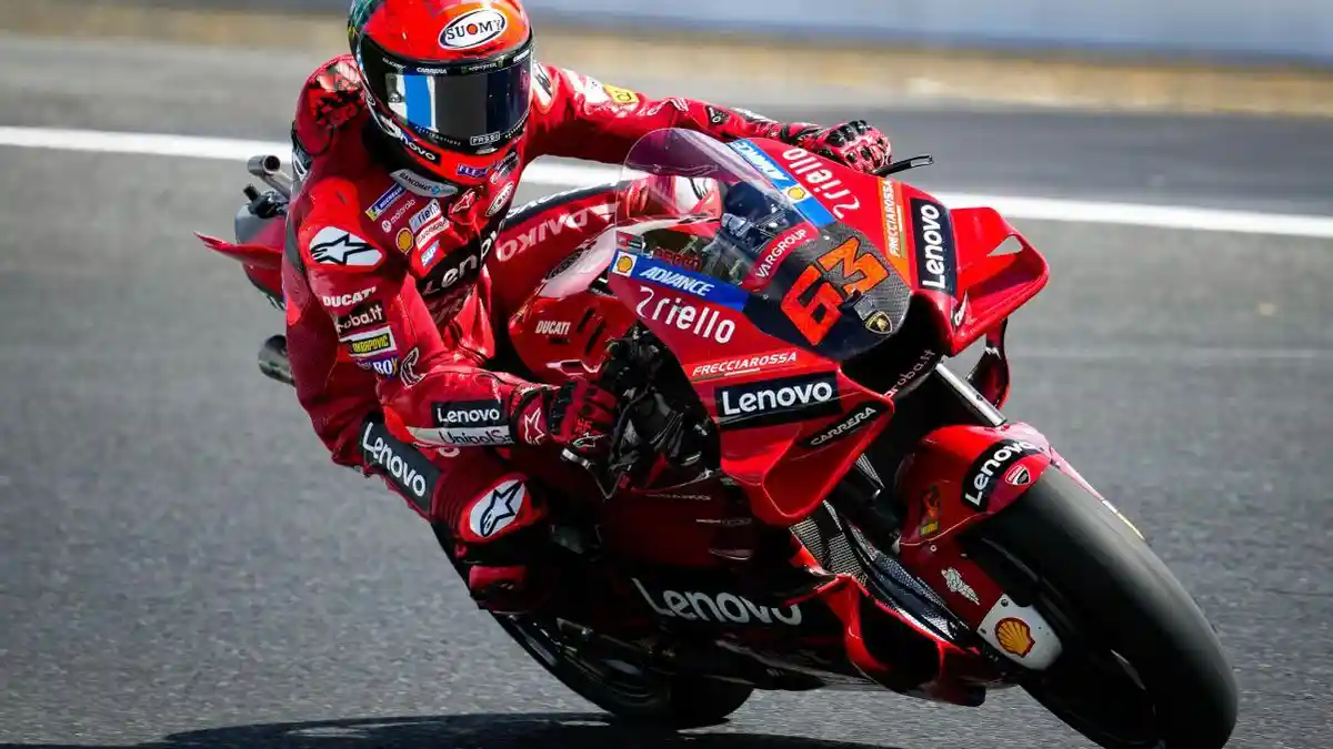 Skenario Francesco Bagnaia Juara Dunia MotoGP 2022 di Valencia ...